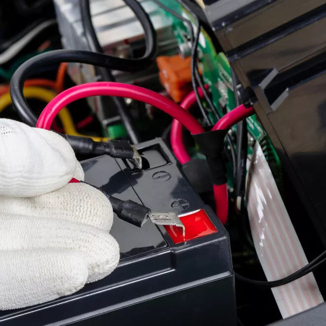 Green Cell – AGM VRLA 12V 7.2Ah neaptarnaujama baterija apsaugos sistemoms, kasos aparatams, žaislams