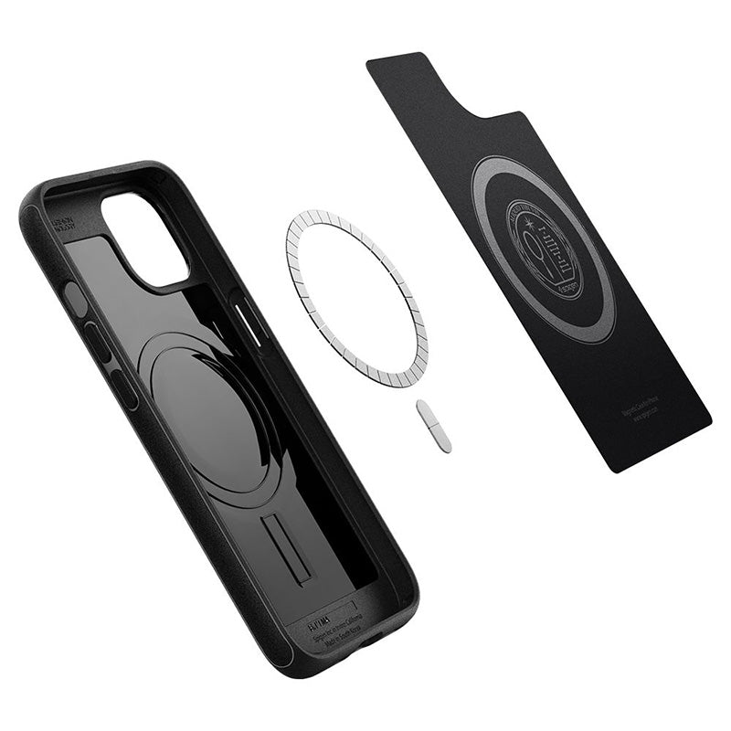 Spigen Mag Armor MagSafe – „iPhone 13“ dėklas (matinė juoda)