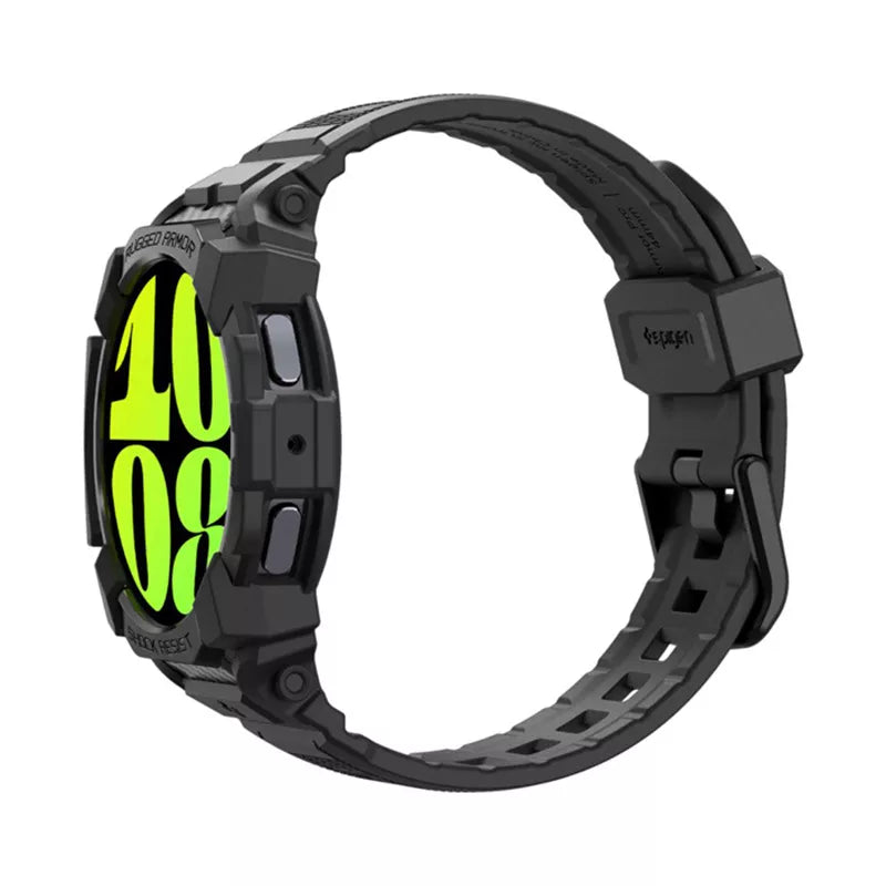 Spigen Rugged Armor Pro – dirželis + dėklas, skirtas „Samsung Galaxy Watch 7 40 mm“ (matinis juodas)