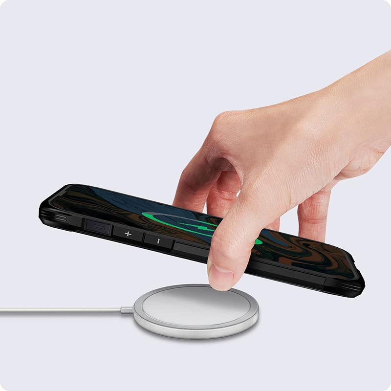 Spigen Tough Armor – dėklas, skirtas „iPhone 13“ (juodas)