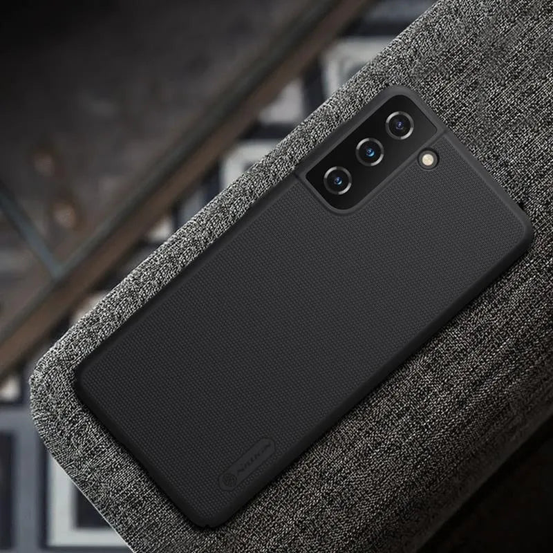Nillkin Super Frosted Shield – dėklas, skirtas „Samsung Galaxy S21+“ (baltas)