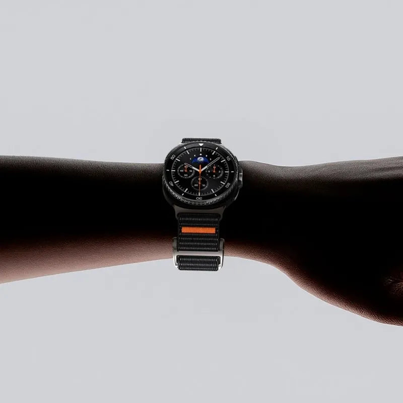 Spigen DuraPro Flex - Apyrankė skirta Samsung Galaxy Watch 8 / 8 Classic 40 / 44 / 46 mm (Juodos spalvos)