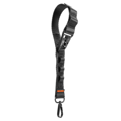 Spigen DA30M Dirželis Per Petį Crossbody – Universalus telefono dirželis / raištis (juodas)