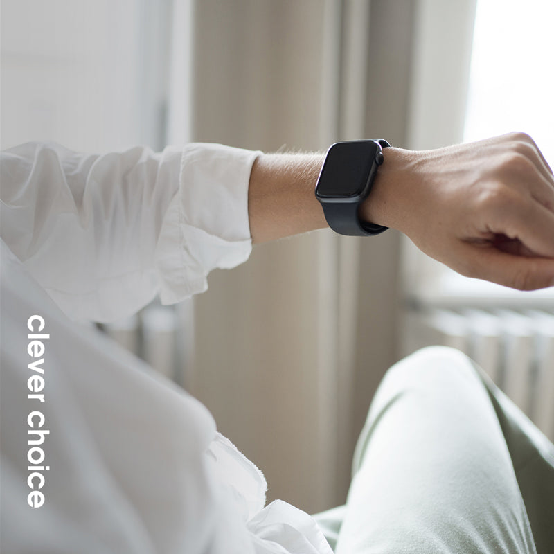 Crong Liquid - Apple Watch apyrankė 38/40/41/42 mm (juoda)
