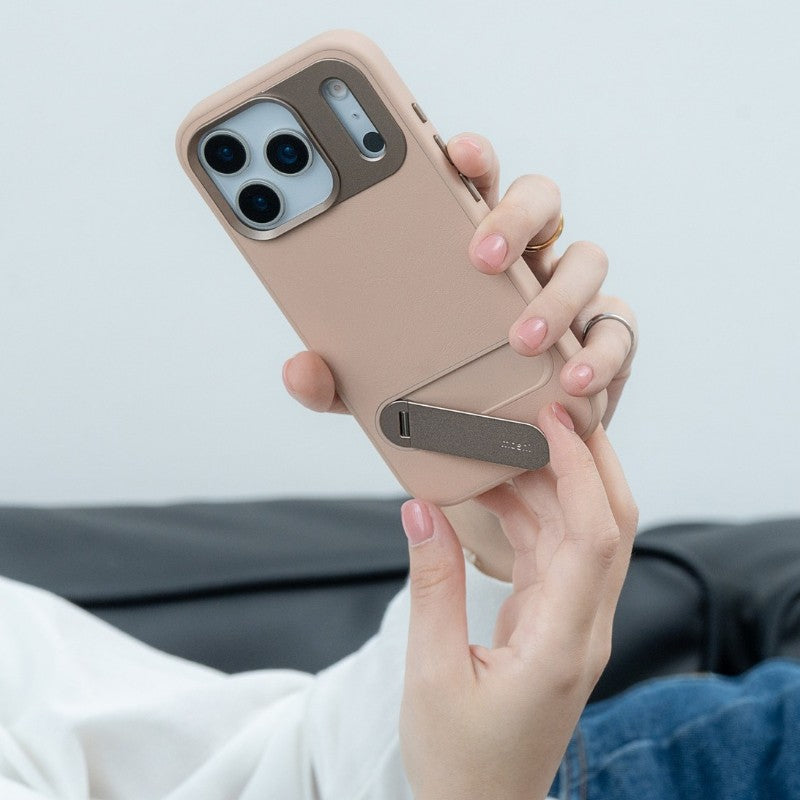 Moshi Kameleon MagSafe dėklas iPhone 17 Pro Max su stovėjimo funkcija (Midnight Gray)