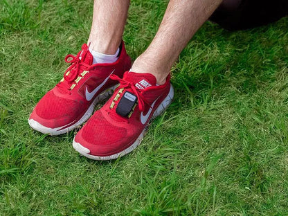 Griffin batų dėklas, skirtas "Fitbit", "Misfit", "Sony" ir "Nike+" fizinio aktyvumo sekikliams