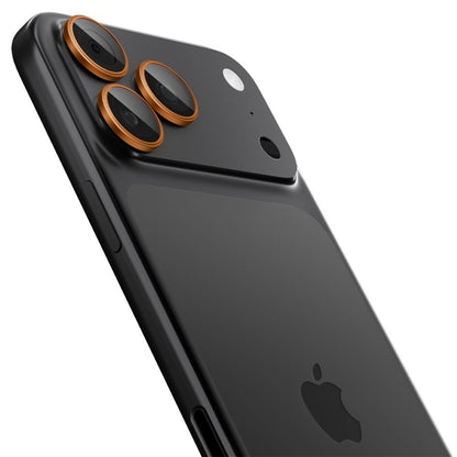 Spigen Optik Pro GLAS.TR EZ Fit Kameros apsauga 2 vnt. - Stiklinė objektyvo apsauga, skirta iPhone 16 Pro / 16 Pro Max / 17 Pro / 17 Pro Max (2 vnt.) (Oranžinė)