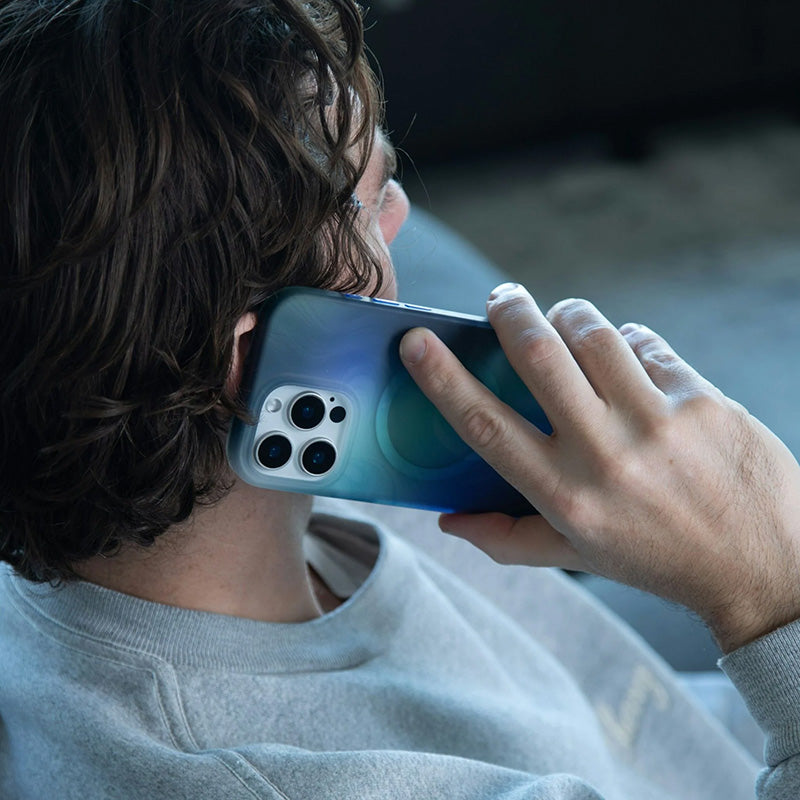 Incase Halo dėklas MagSafe – iPhone 16 Pro Max dėklas (Oil Slick Ocean)