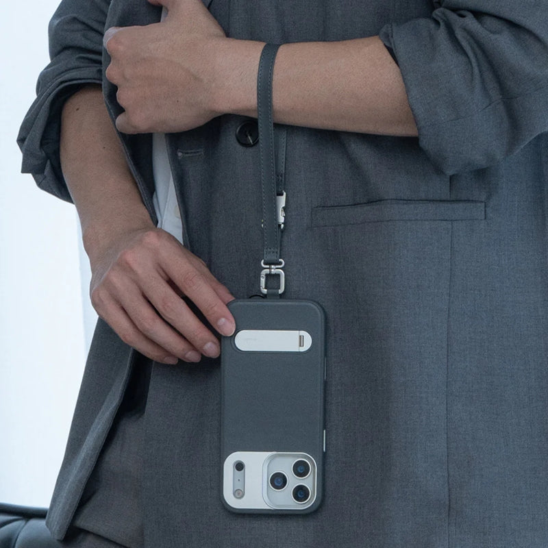 Moshi Kameleon MagSafe dėklas iPhone 17 Pro Max su stovėjimo funkcija (Midnight Gray)