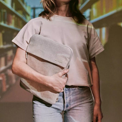 Incase Crosstown Sleeve su Woolenex - dėklas su kišenėle, skirtas MacBook Pro 14" (M4/M3/M2/M1/2024-2021) (Limestone)