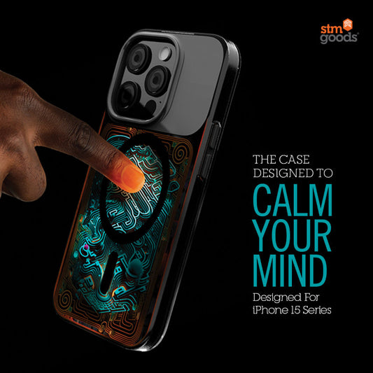 STM Reveal Warm MagSafe – dėklas, skirtas iPhone 15 (juodas)