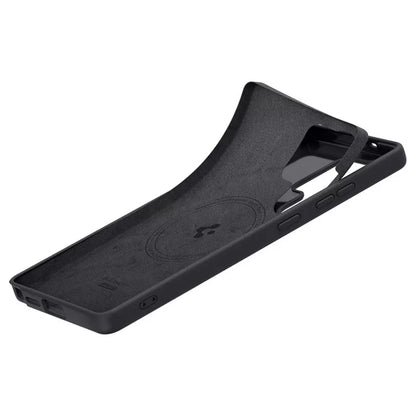 Spigen Silicone Fit Mag MagSafe – dėklas, skirtas Samsung Galaxy S25 Ultra (juoda spalva)