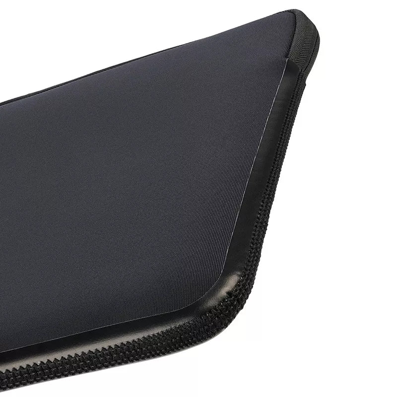 TUCANO Elements 2 – Dangtelis MacBook Air 13” (M4/M3/M2/M1/2025–2018) / Pro 13” (juodas)