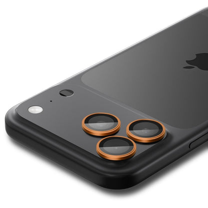 Spigen Optik Pro GLAS.TR EZ Fit Kameros apsauga 2 vnt. - Stiklinė objektyvo apsauga, skirta iPhone 16 Pro / 16 Pro Max / 17 Pro / 17 Pro Max (2 vnt.) (Oranžinė)