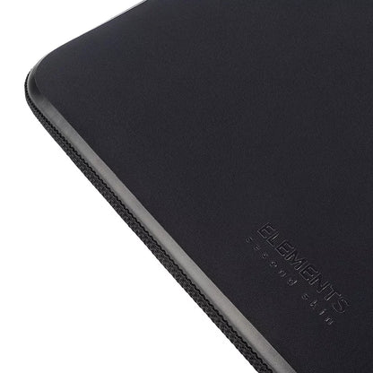 TUCANO Elements 2 – Dangtelis MacBook Air 13” (M4/M3/M2/M1/2025–2018) / Pro 13” (juodas)