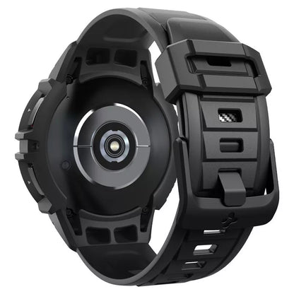 Spigen Rugged Armor Pro - dirželis + dėklas, skirtas „Samsung Galaxy Watch 6 Classic 47 mm“ (juoda)