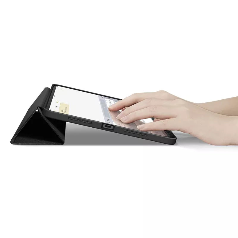 Spigen Urban Fit – dėklas, skirtas iPad Pro 11" (M4, 2024) (juodas)