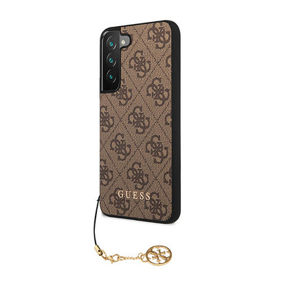 Guess 4G Charms Collection – Dėklas, skirtas Samsung Galaxy S23 (Ruda)