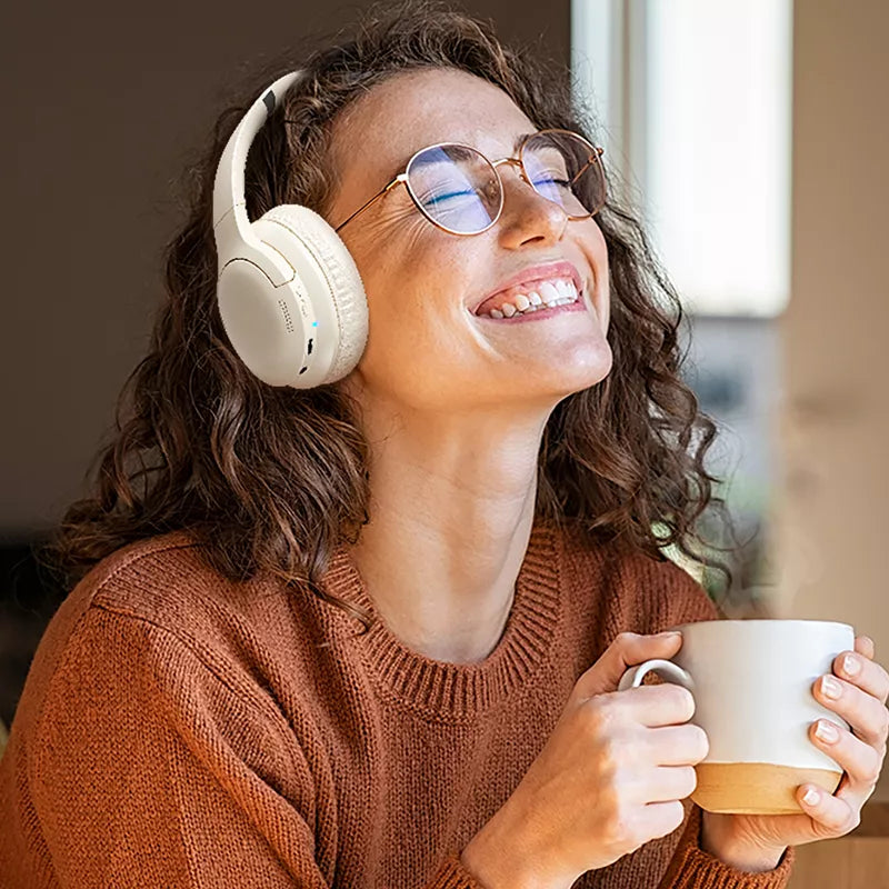 WEKOME M11 Enjoyer serija – belospalvės bevielės ausinės ant ausies su „Bluetooth V5.3 ANC“ technologija