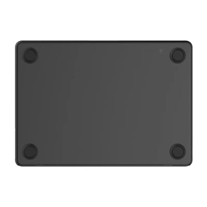 Incase Kietasis dėklas, skirtas MacBook Air 13,6” M4 (2025) / M3 (2024) / M2 (2022) (Taškeliai/Juodas)