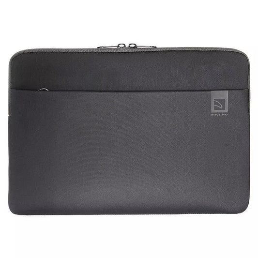Tucano Top Second Skin – dėklas 13 colių „MacBook Pro“ (M2/M1/2022–2016), 13 colių „MacBook Air“ (M4/M3/M2/2025–2018) (juodas)