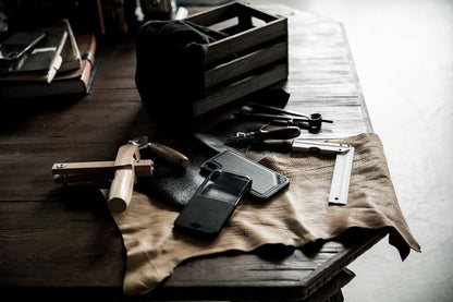 X-Doria Dash dėklas skirtas iPhone X (Juoda oda)