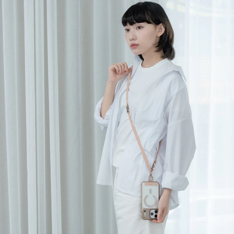 Moshi 2-in-1 riešo ir kūno dirželis su adapteriu – ekologiškos odos telefono dirželis (Pieno arbata, ruda)