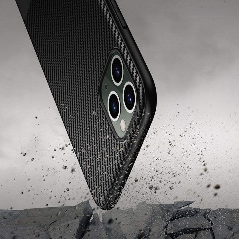 Crong Prestige Carbon Cover - apsauginis dėklas skirtas iPhone 11 Pro (juoda)