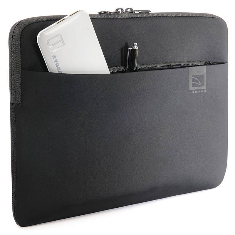 Tucano Top Second Skin – dėklas 13 colių „MacBook Pro“ (M2/M1/2022–2016), 13 colių „MacBook Air“ (M4/M3/M2/2025–2018) (juodas)
