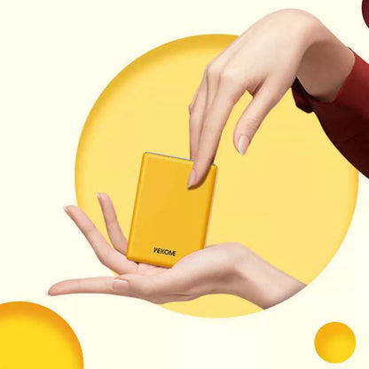 WEKOME WP-27 Tint serija – Nešiojama baterija 10000 mAh itin greitas įkrovimas USB-C PD 20W + 2x USB-A QC3.0 22.5W (geltona)