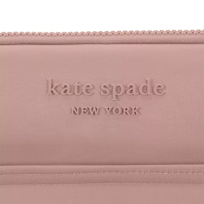 Kate Spade New York Pūstas dėklas – MacBook Pro 16" / Nešiojamojo kompiuterio 16" (Madison Rouge Nailonas)