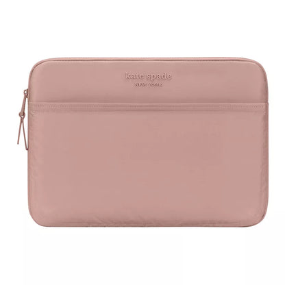 Kate Spade New York Pūstas dėklas – MacBook Pro 16" / Nešiojamojo kompiuterio 16" (Madison Rouge Nailonas)