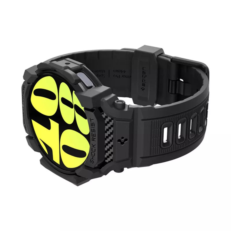 Spigen Rugged Armor Pro – dirželis + dėklas, skirtas „Samsung Galaxy Watch 7 40 mm“ (matinis juodas)