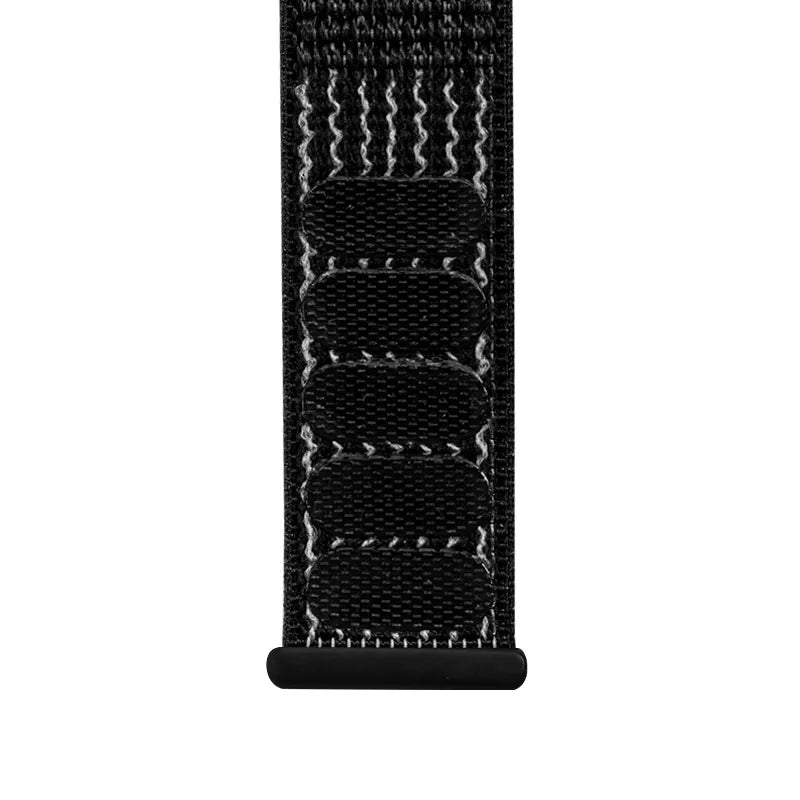 Crong Nylon Reflex – Sportinis dirželis, skirtas Apple Watch 38/40/41/42 mm (juodas)