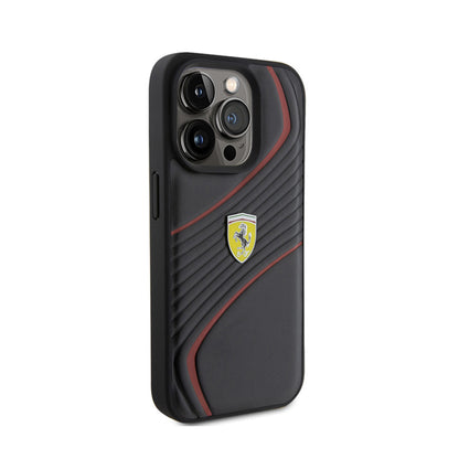 Ferrari Twist Metal Logo – dėklas, skirtas „iPhone 15 Pro“ (juodas)