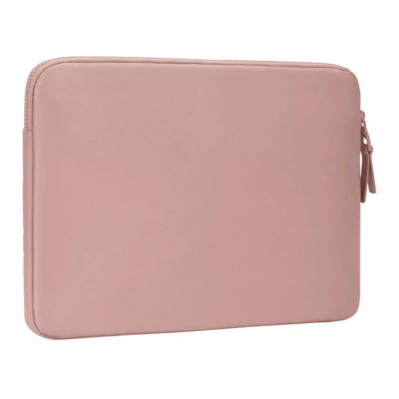 Kate Spade New York pūsto audinio dėklas – MacBook Pro 14" / Nešiojamojo kompiuterio 14" dėklas (Madison Rouge Nailonas)