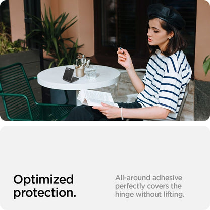 Spigen GLAS.TR EZ Fit HD – grūdintas stiklas, skirtas „Samsung Galaxy Z Flip 7“