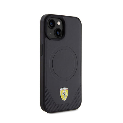 Ferrari Carbon Metal Logo MagSafe – „iPhone 15“ dėklas (juodas)
