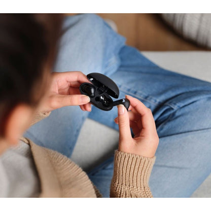 Trust Yavi – belaidės „In-Ear“ „Bluetooth TWS“ ausinės su įkrovimo dėklu ir ENC (juodos)