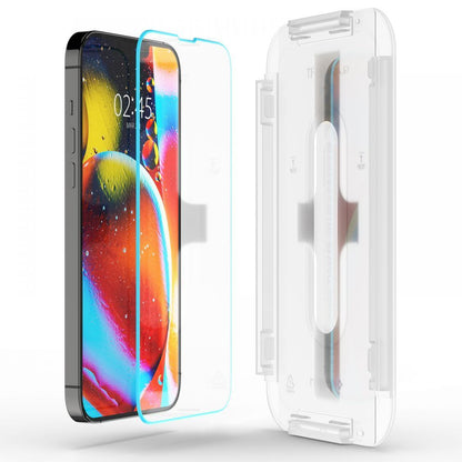 Spigen Glas.TR EZ Fit - grūdintas stiklas Apple iPhone 16e / iPhone 14 / iPhone 13 / iPhone 13 Pro (skaidrus)