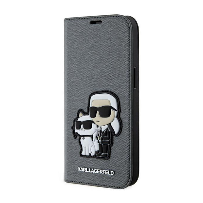 Karl Lagerfeld Knygos tipo NFT Saffiano Karl & Choupette – dėklas, skirtas iPhone 14 (Sidabrinis)