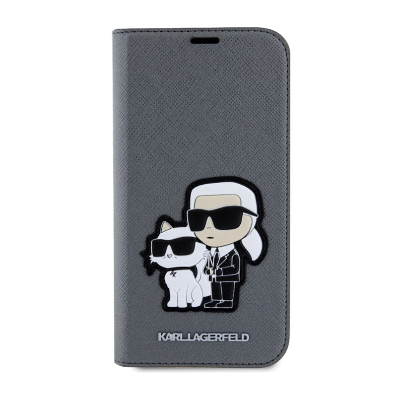 Karl Lagerfeld Knygos tipo NFT Saffiano Karl & Choupette – dėklas, skirtas iPhone 14 (Sidabrinis)