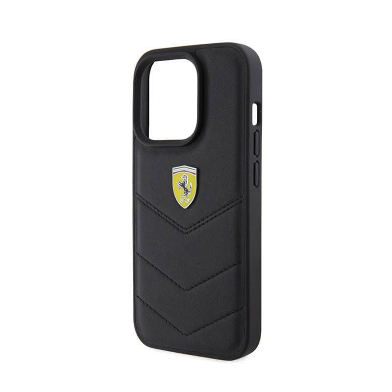 Ferrari dygsniuotas metalo logotipas – dėklas, skirtas iPhone 15 Pro (juodas)