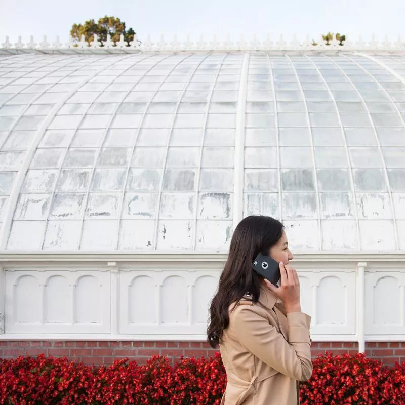 Moshi iGlaze Kameleon – kietas dėklas su stovu, skirtas iPhone 6s Plus / iPhone 6 Plus (plieno juodas)