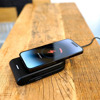 STM ChargeTree MAG – 3-in-1 belaidis mobiliojo telefono įkroviklis su MagSafe (juodas)