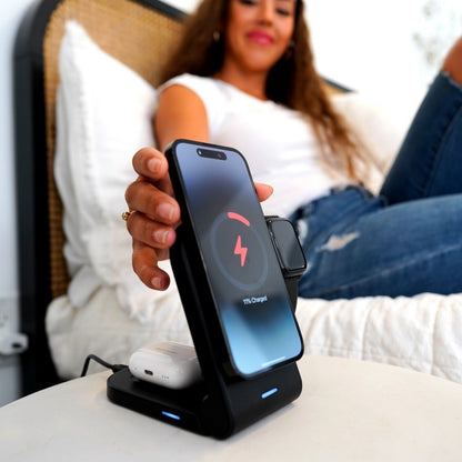 STM ChargeTree MAG – 3-in-1 belaidis mobiliojo telefono įkroviklis su MagSafe (juodas)