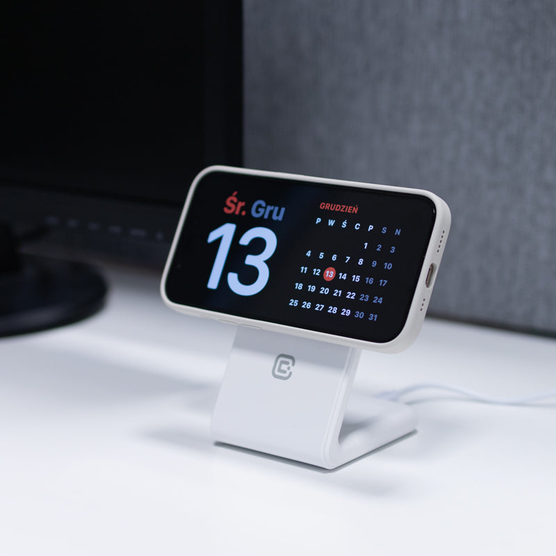 Crong MagSpot Pivot Stand - 3-in-1 belaidis įkroviklis su MagSafe, skirtas iPhone, Apple Watch ir AirPods (baltas)