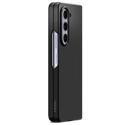 Spigen Airskin – dėklas Samsung Galaxy Z Fold 5 (juodas)