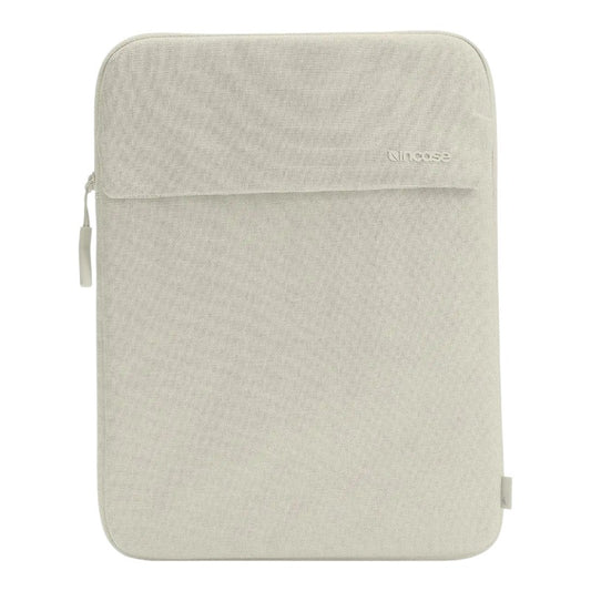 Incase Crosstown Sleeve su Woolenex – Dėklas su kišene skirtas MacBook Pro 16" (M4/M3/M2/M1/2024–2021) (juodas)