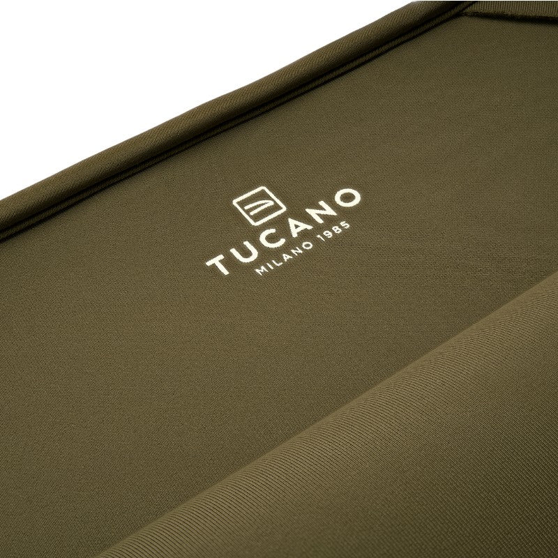 TUCANO Velluto 2 – dėklas „MacBook Air 13" (M4/M3/M2/M1/2025-2018) / Pro 13" / Nešiojamojo kompiuterio 12" (kremas)